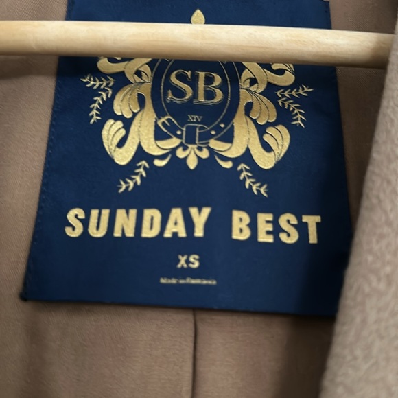 Aritzia Sunday Best Kennedy Coat Size XS - Picture 8 of 13